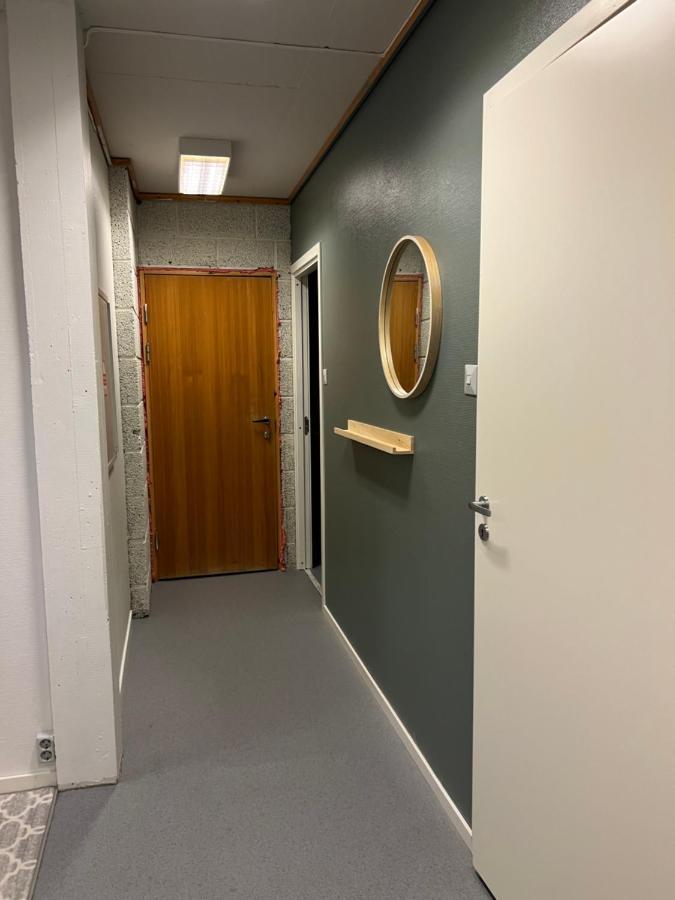Reine Basecamp - Apartments & Rooms מראה חיצוני תמונה
