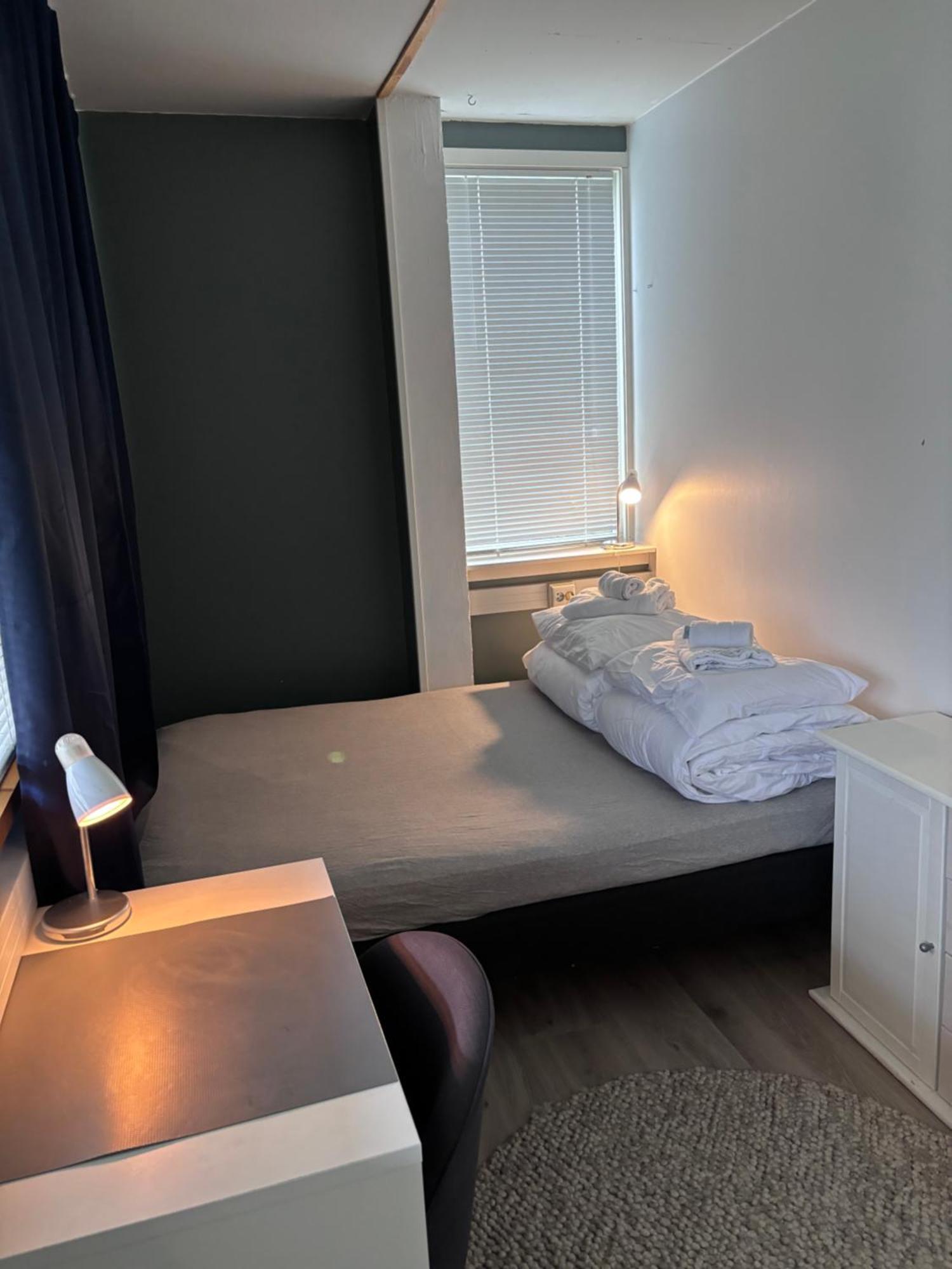 Reine Basecamp - Apartments & Rooms מראה חיצוני תמונה